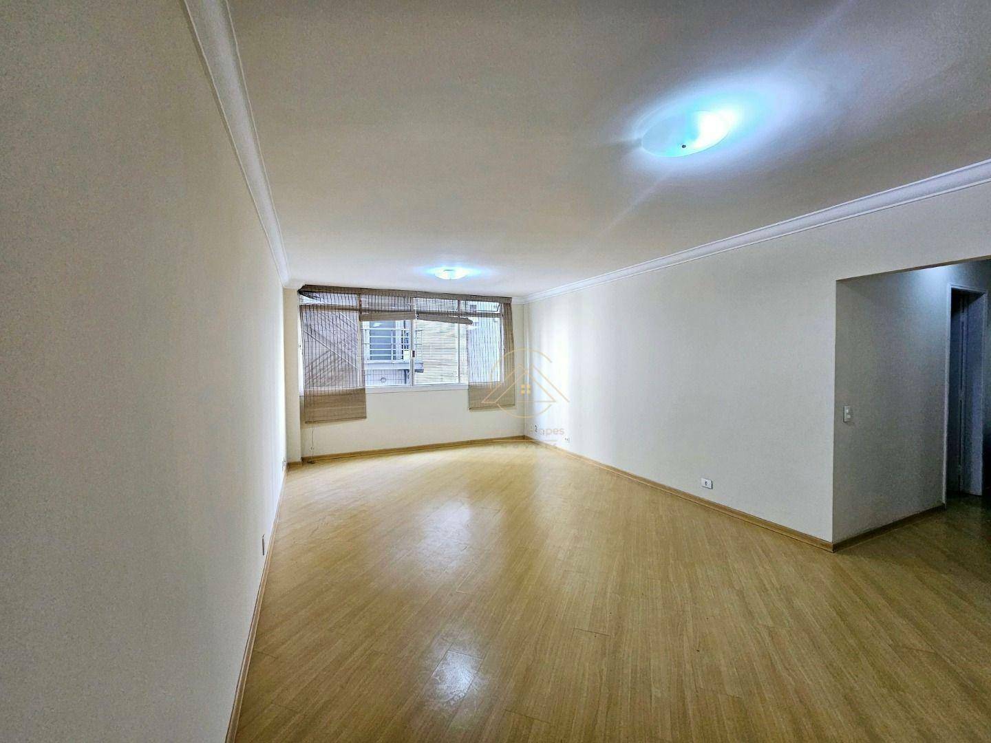 Apartamento à venda e aluguel com 3 quartos, 134m² - Foto 1