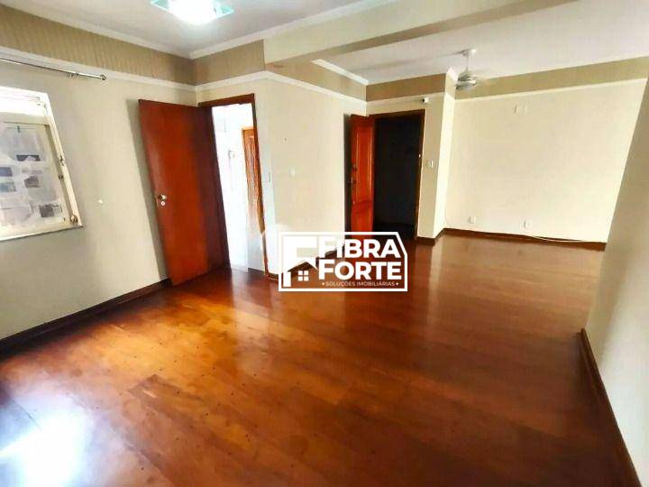 Apartamento à venda com 3 quartos, 137m² - Foto 16