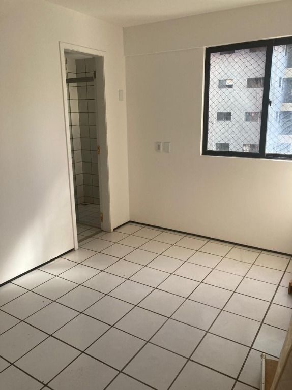 Apartamento à venda com 3 quartos, 143m² - Foto 13