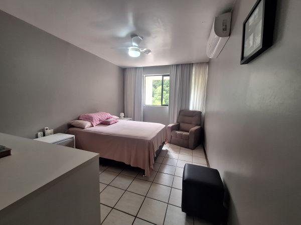 Apartamento à venda com 5 quartos, 200m² - Foto 27