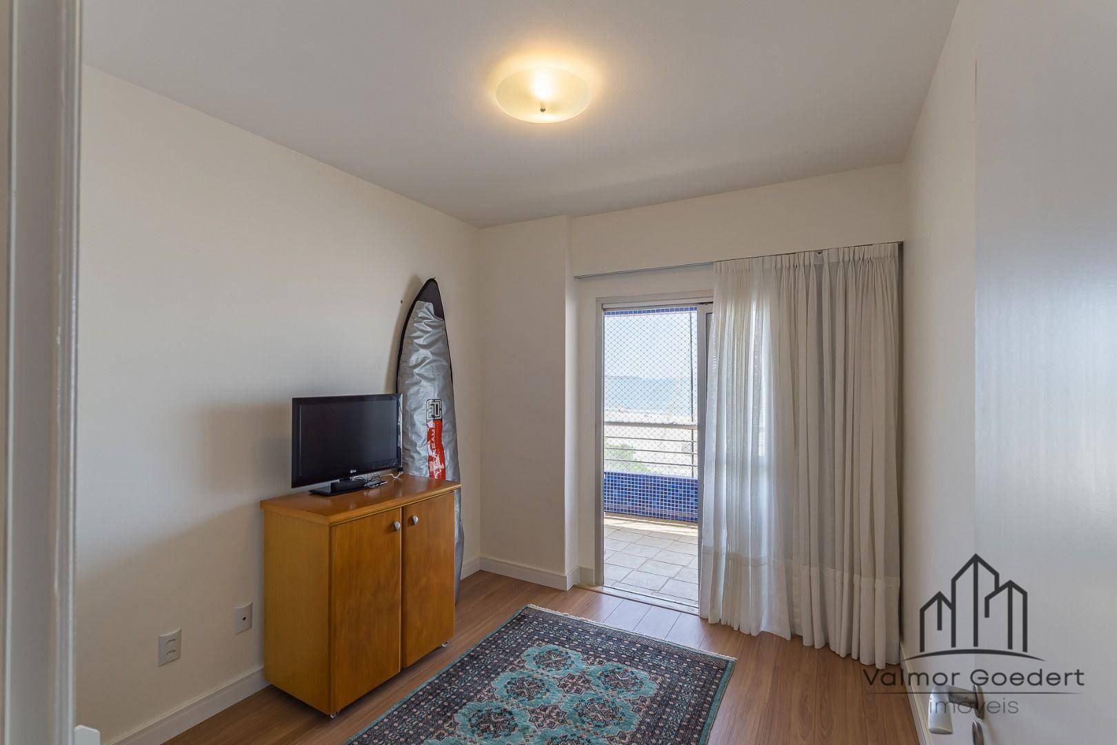 Apartamento à venda com 3 quartos, 177m² - Foto 17