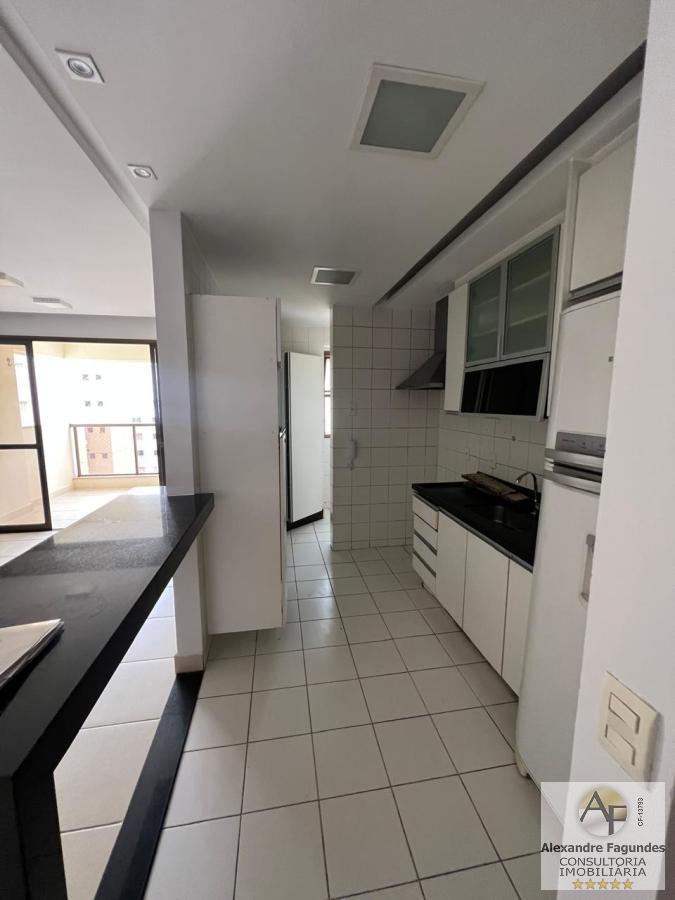 Apartamento à venda com 3 quartos, 87m² - Foto 4