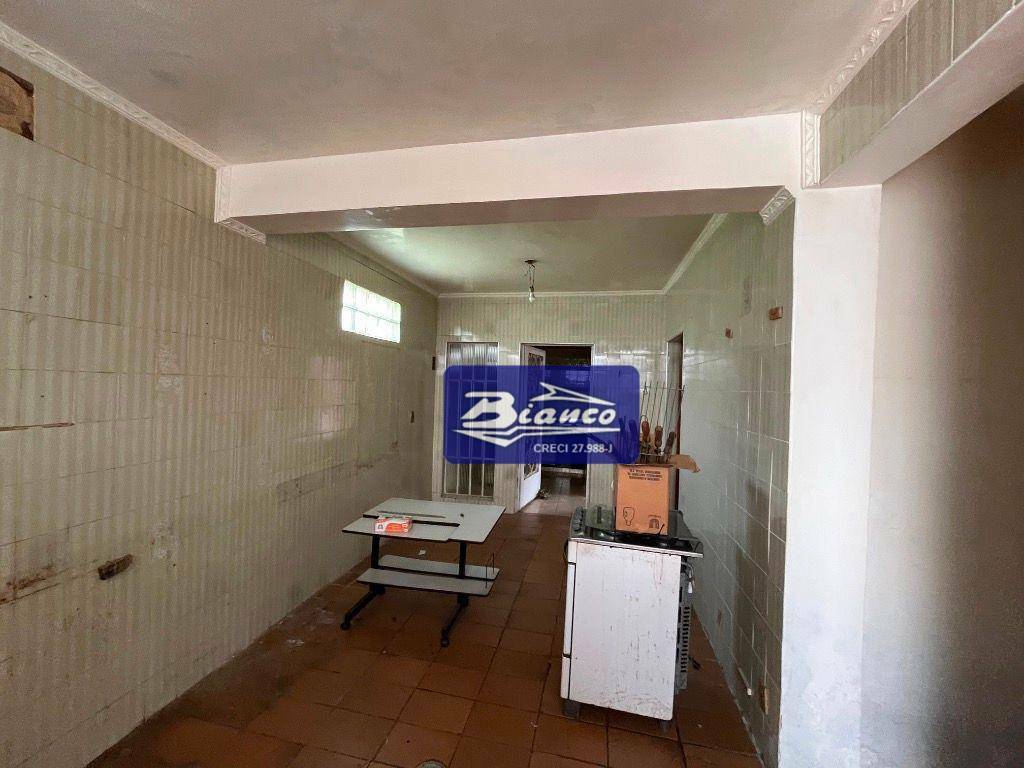 Casa à venda com 4 quartos, 394m² - Foto 19