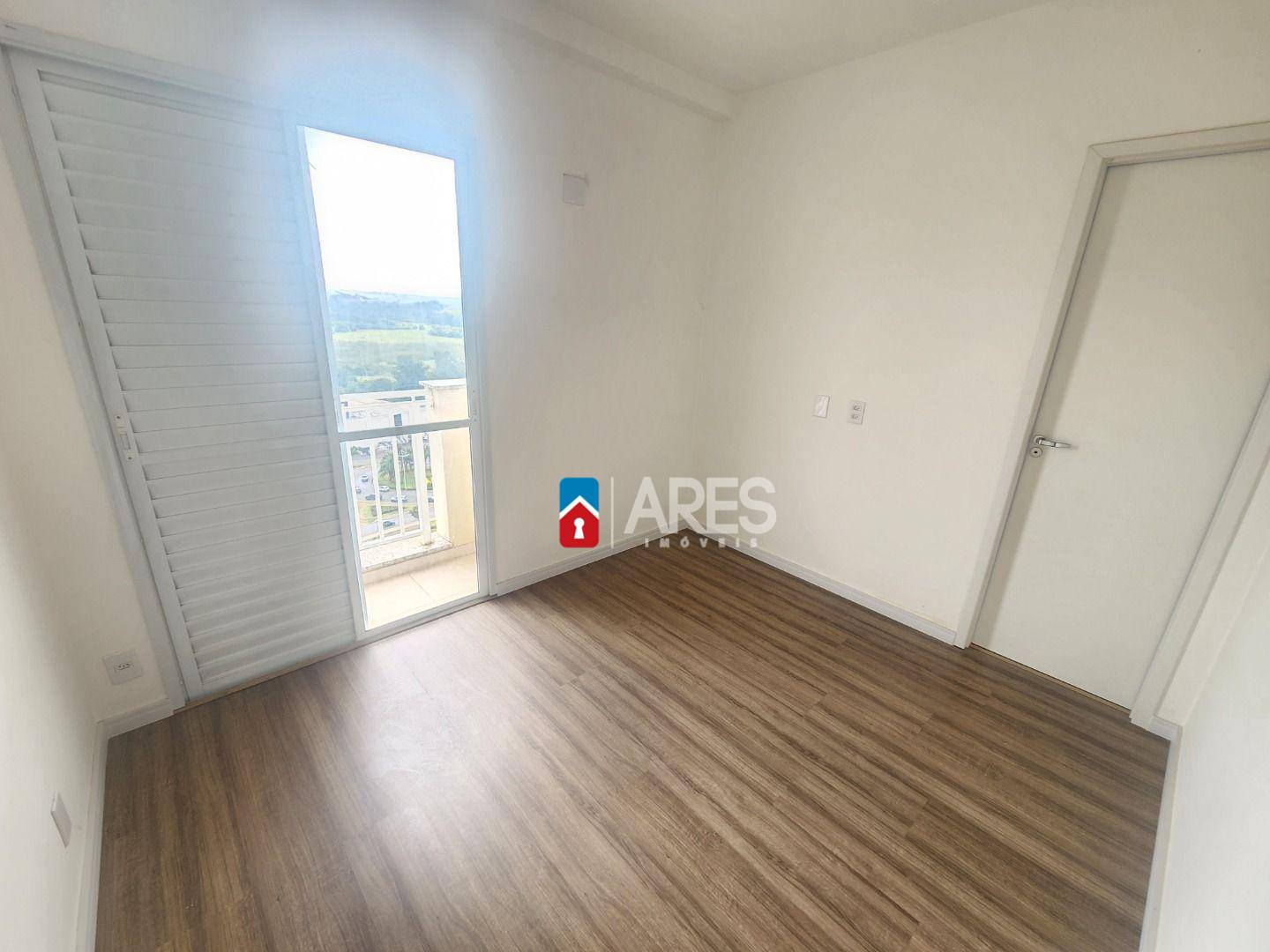 Apartamento à venda com 2 quartos, 55m² - Foto 14