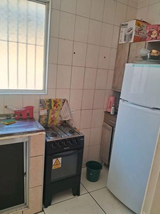 Apartamento à venda com 2 quartos, 47m² - Foto 2