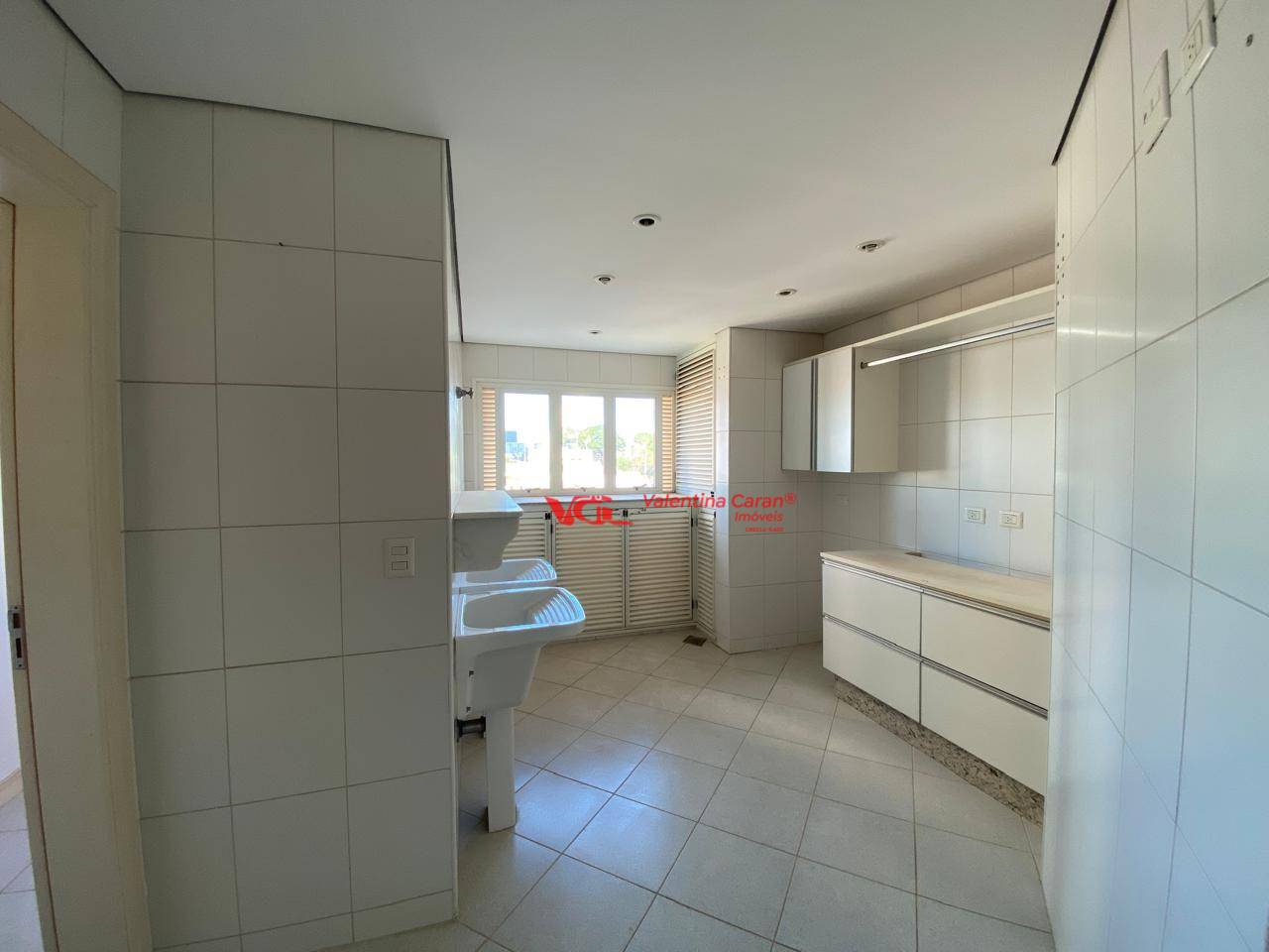 Apartamento à venda com 5 quartos, 384m² - Foto 30