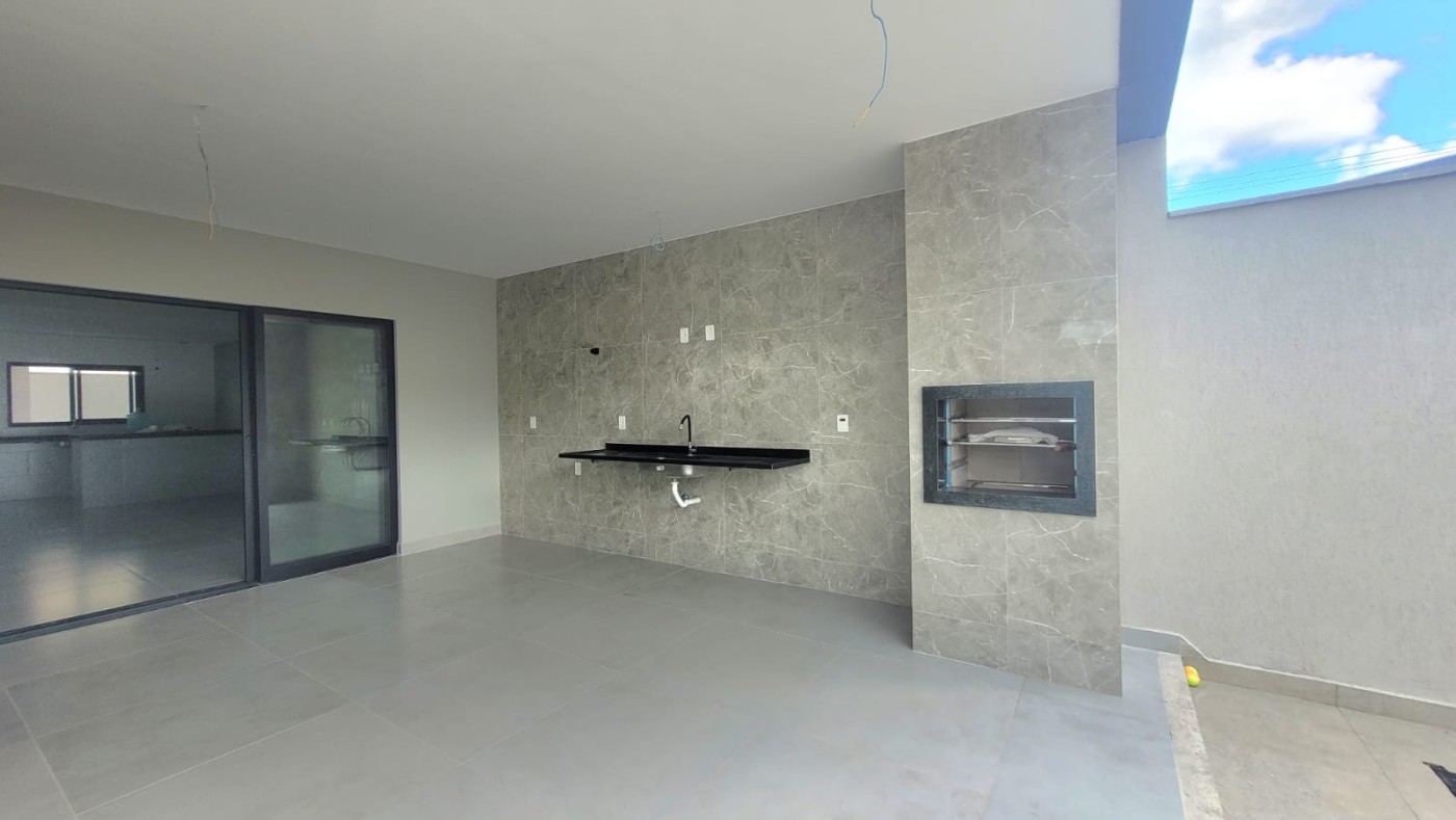 Casa de Condomínio à venda com 3 quartos, 169m² - Foto 2