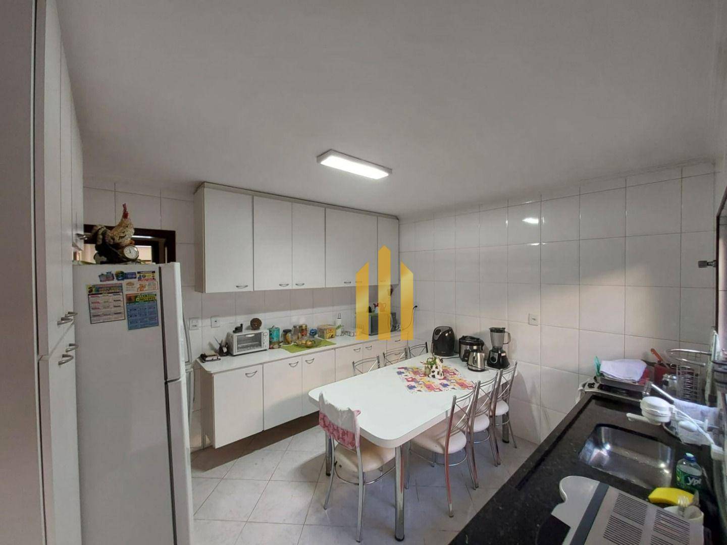 Sobrado à venda com 2 quartos, 85m² - Foto 8