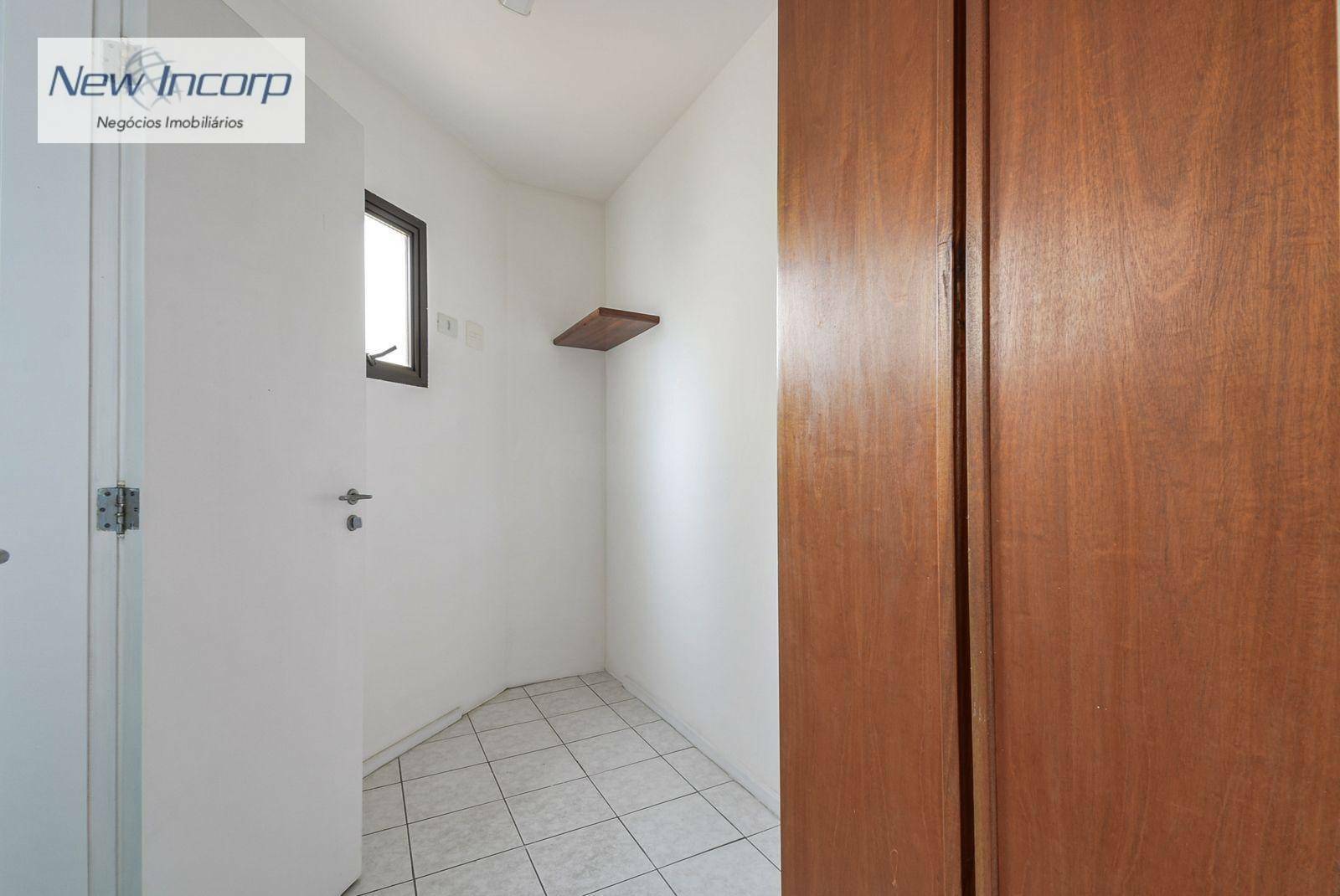 Apartamento à venda com 3 quartos, 178m² - Foto 39