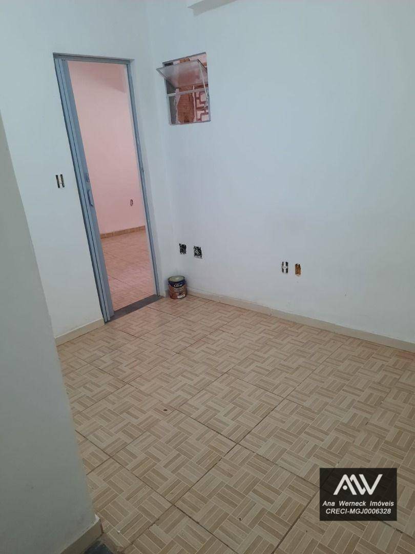 Casa à venda com 4 quartos, 273m² - Foto 17