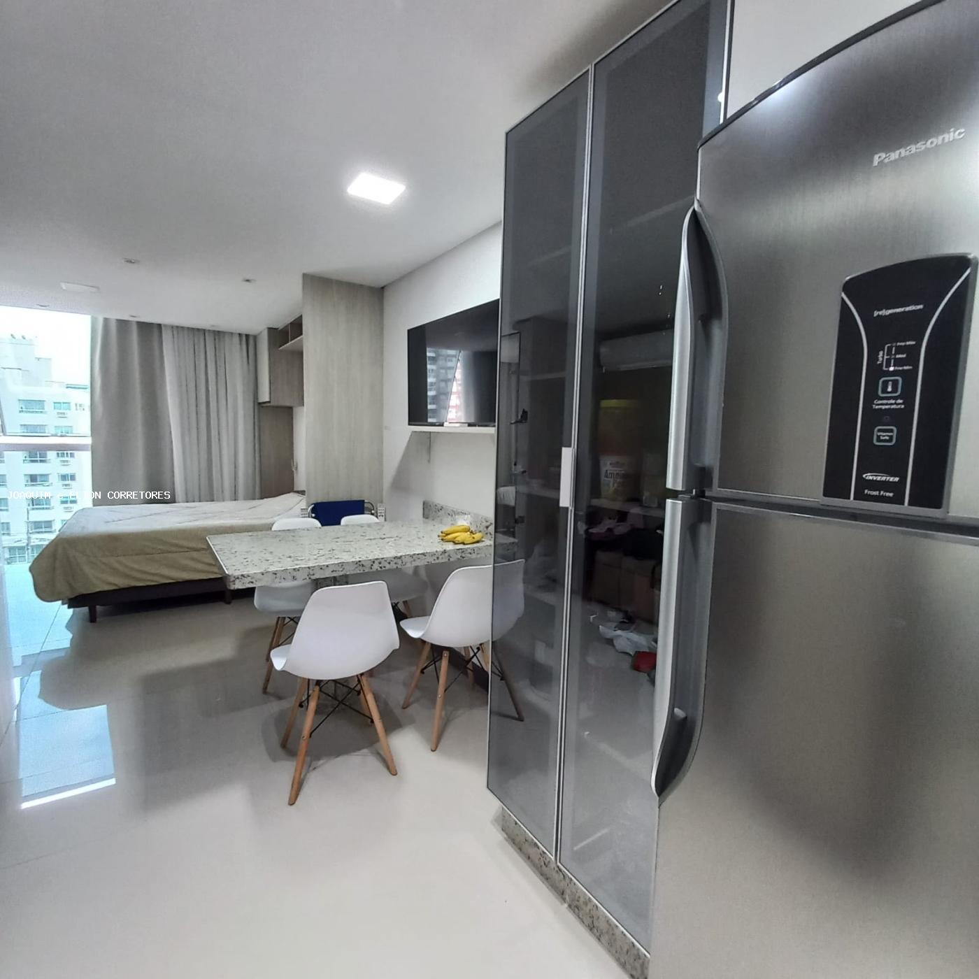 Apartamento à venda com 1 quarto, 43m² - Foto 8