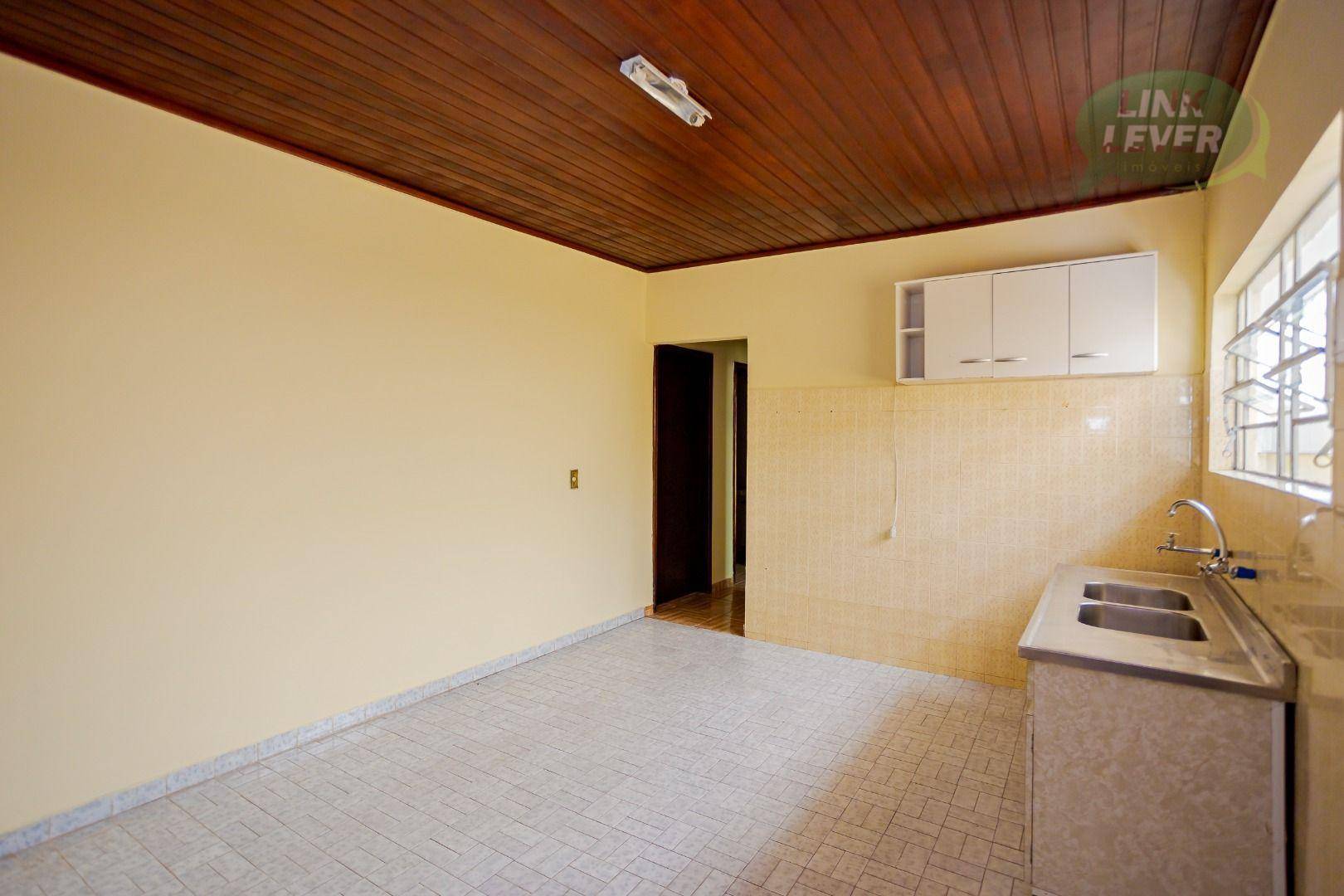 Casa para alugar com 3 quartos, 115m² - Foto 11