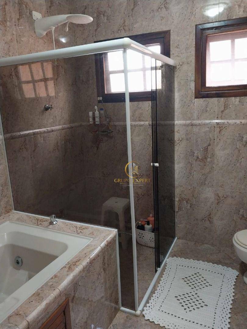 Sobrado à venda com 3 quartos, 220m² - Foto 14