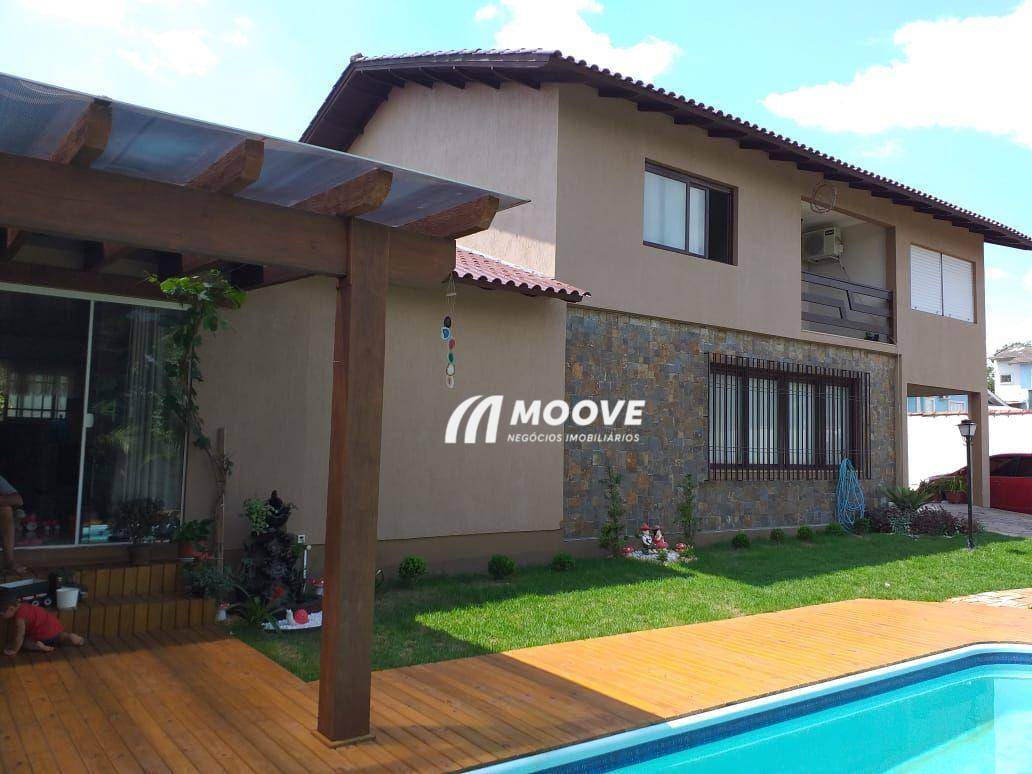 Casa, 4 quartos, 320 m² - Foto 1