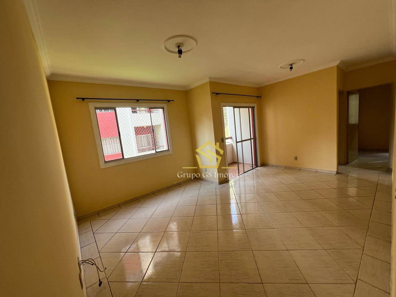 Apartamento à venda com 2 quartos, 59m² - Foto 1