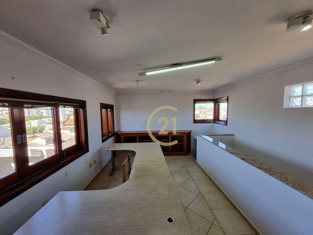 Casa à venda e aluguel com 3 quartos, 286m² - Foto 33