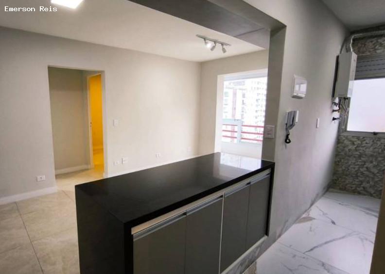 Apartamento à venda com 1 quarto, 45m² - Foto 16