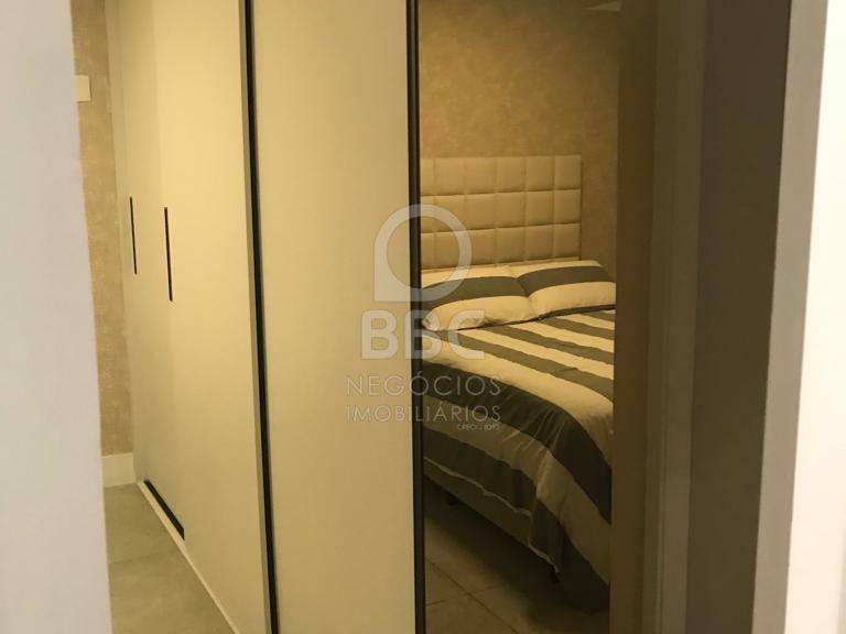 Apartamento à venda com 2 quartos, 68m² - Foto 12