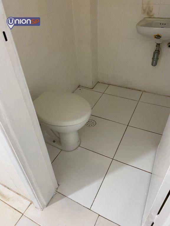 Apartamento à venda com 2 quartos, 75m² - Foto 14