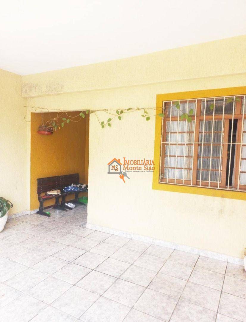 Casa à venda com 3 quartos, 210m² - Foto 2