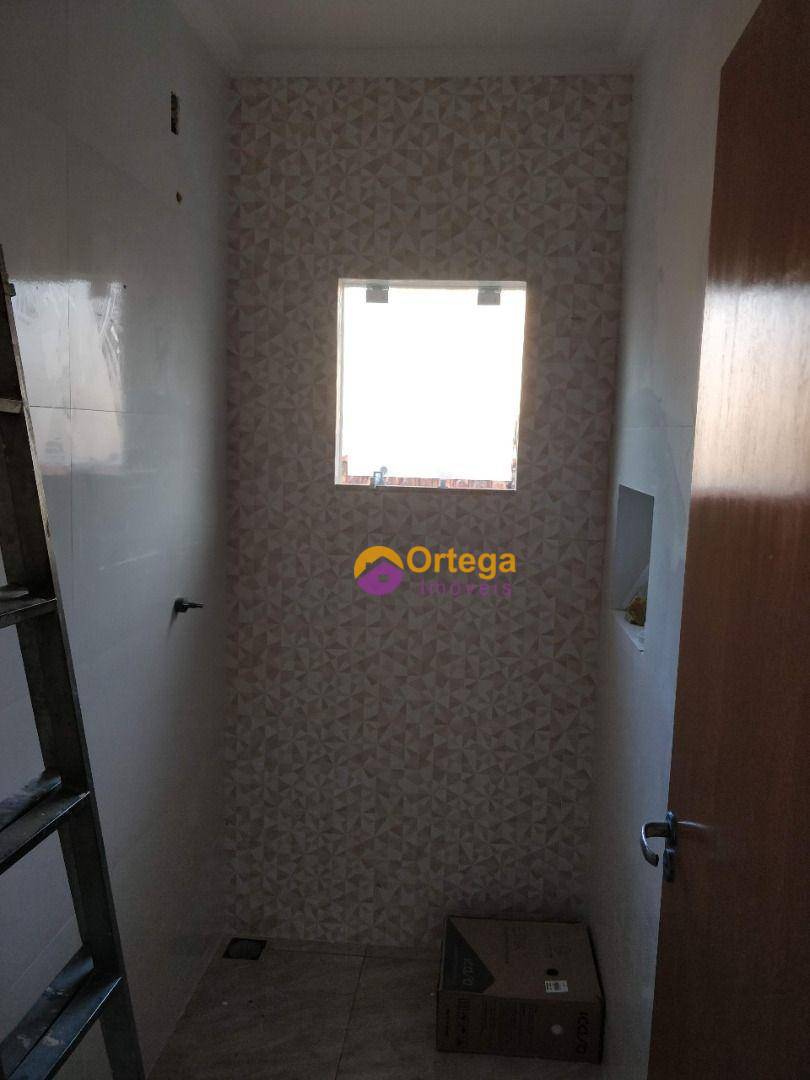 Sobrado à venda com 4 quartos, 180m² - Foto 8