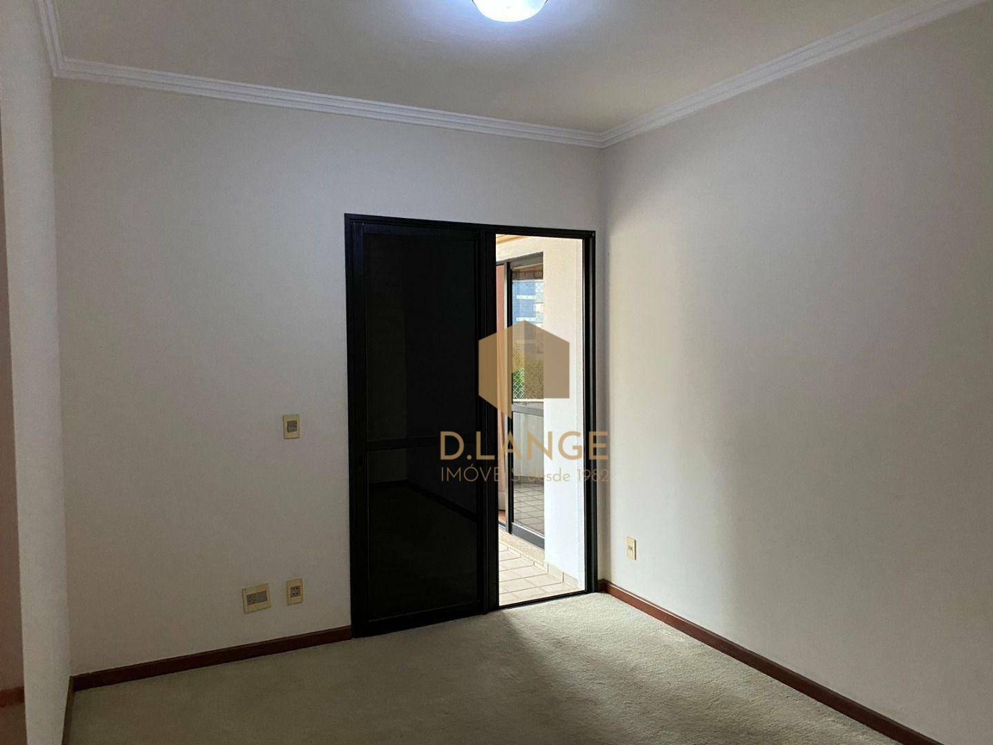 Apartamento à venda com 4 quartos, 156m² - Foto 9