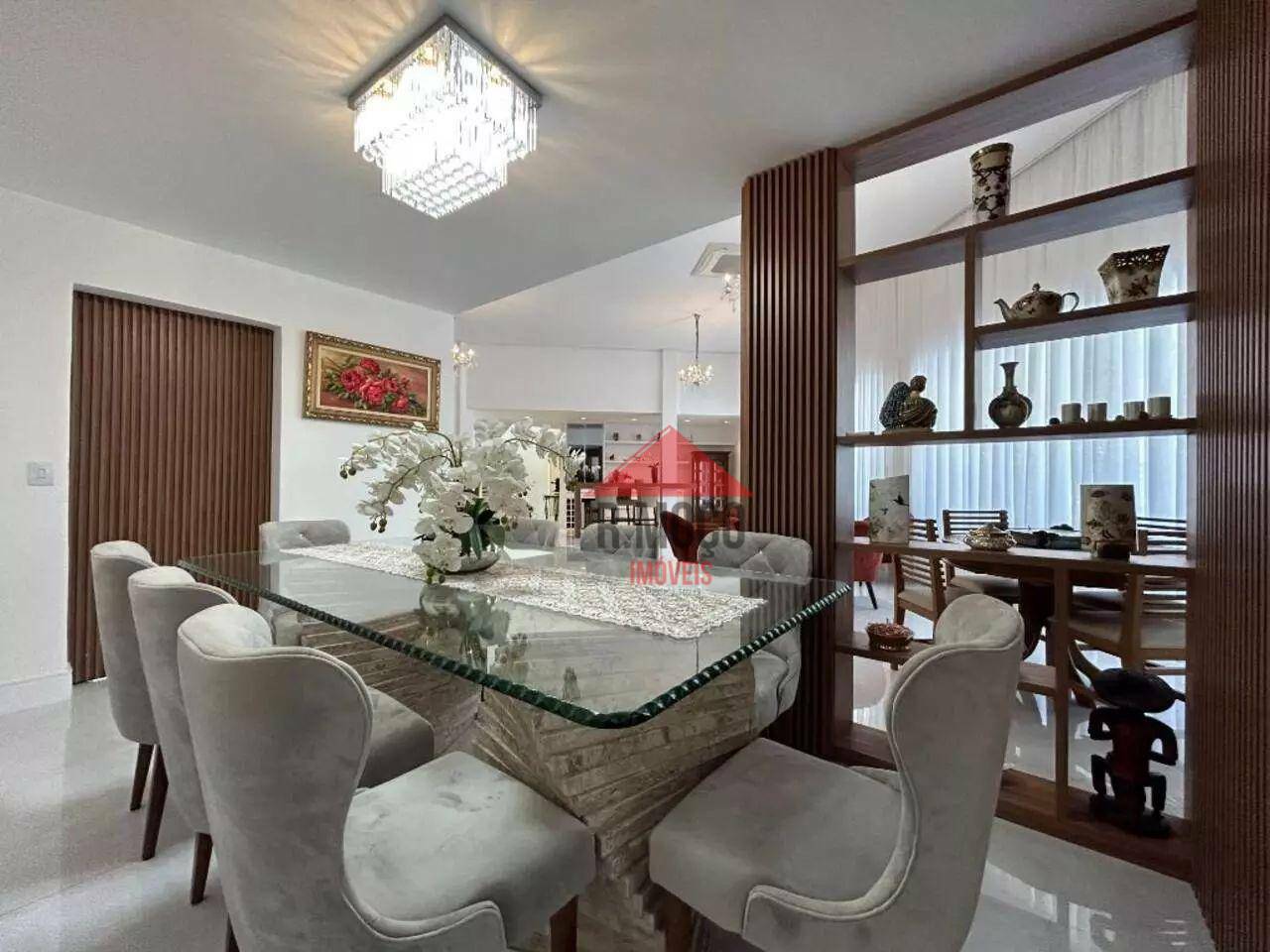 Casa à venda com 9 quartos, 773m² - Foto 12