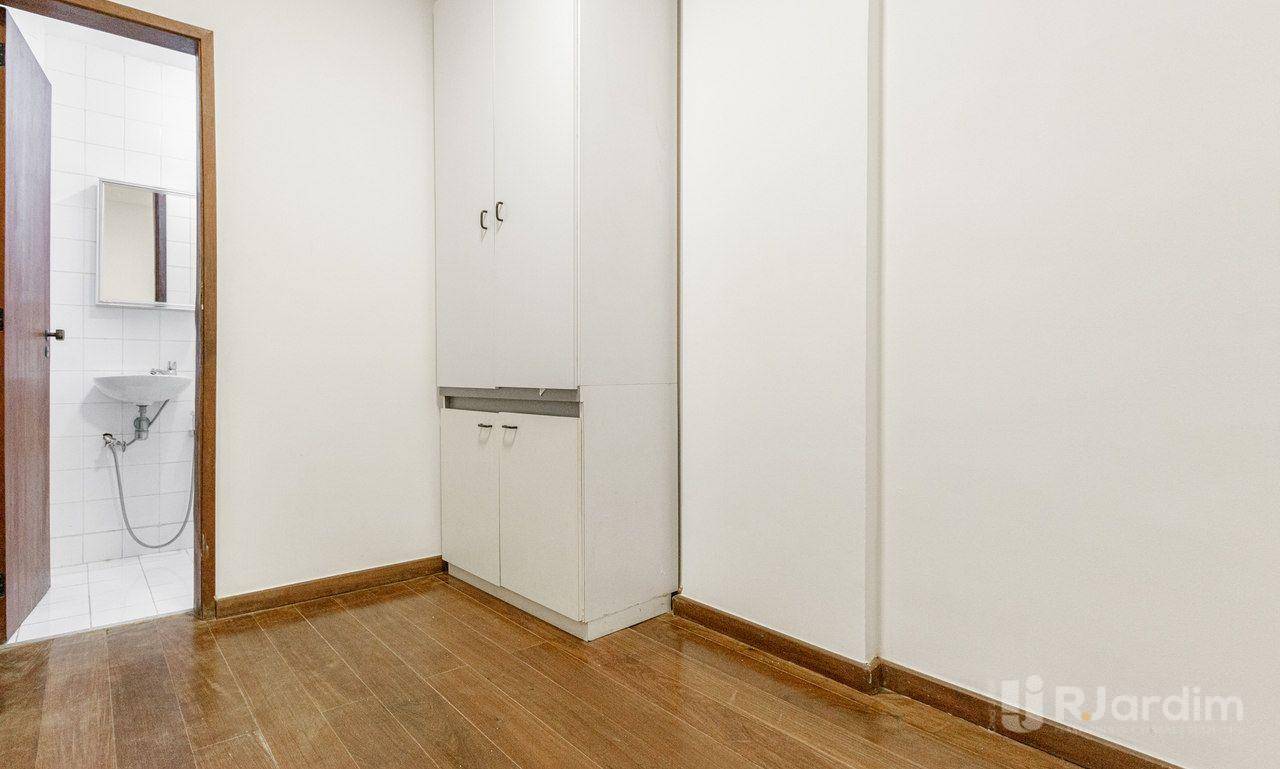 Apartamento para alugar com 5 quartos, 268m² - Foto 3