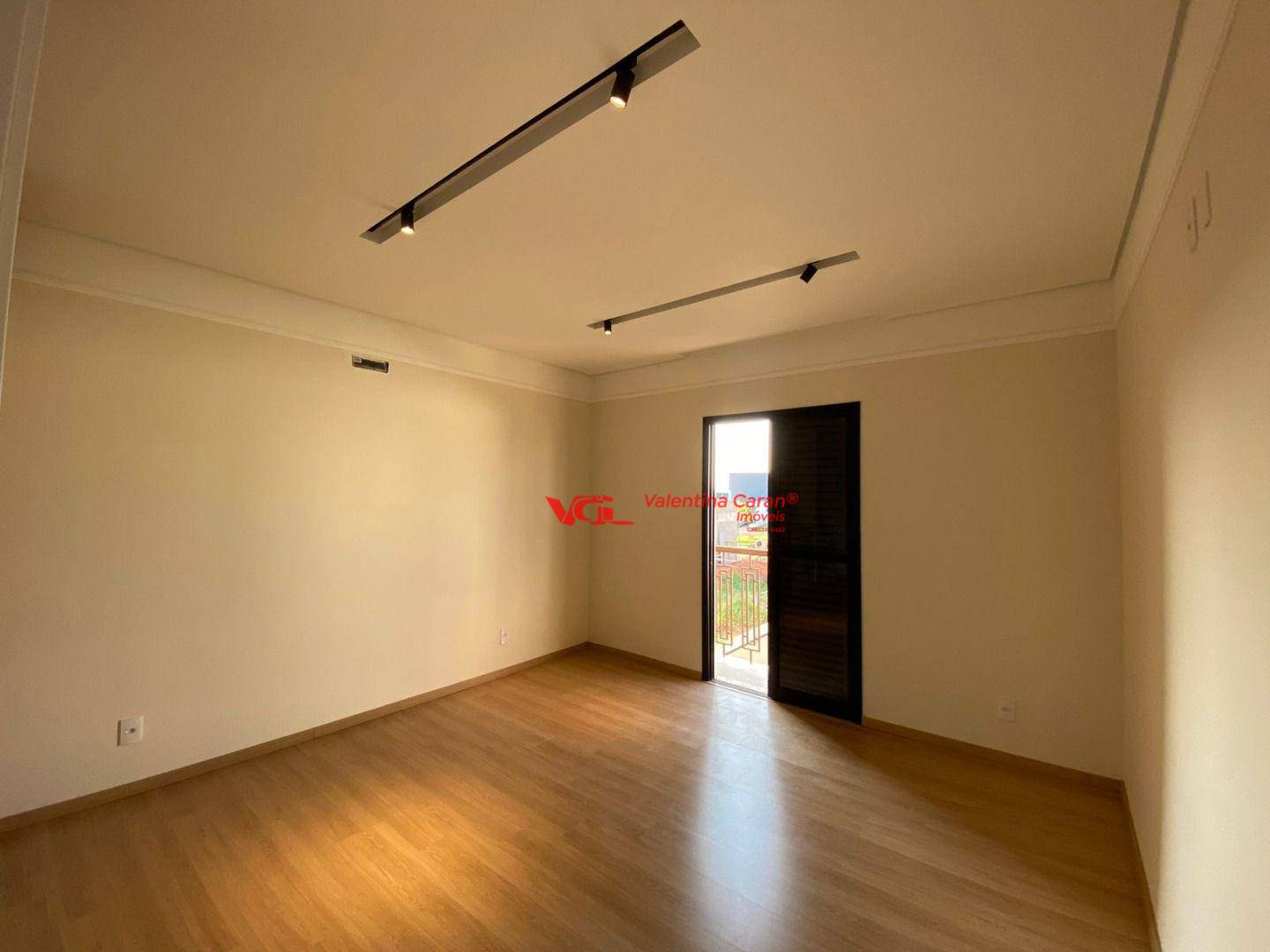 Sobrado à venda com 3 quartos, 320M2 - Foto 34