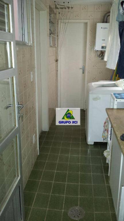 Apartamento à venda com 3 quartos, 119m² - Foto 11