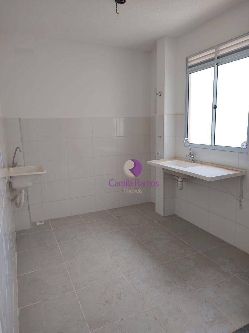 Apartamento à venda com 2 quartos, 40m² - Foto 5