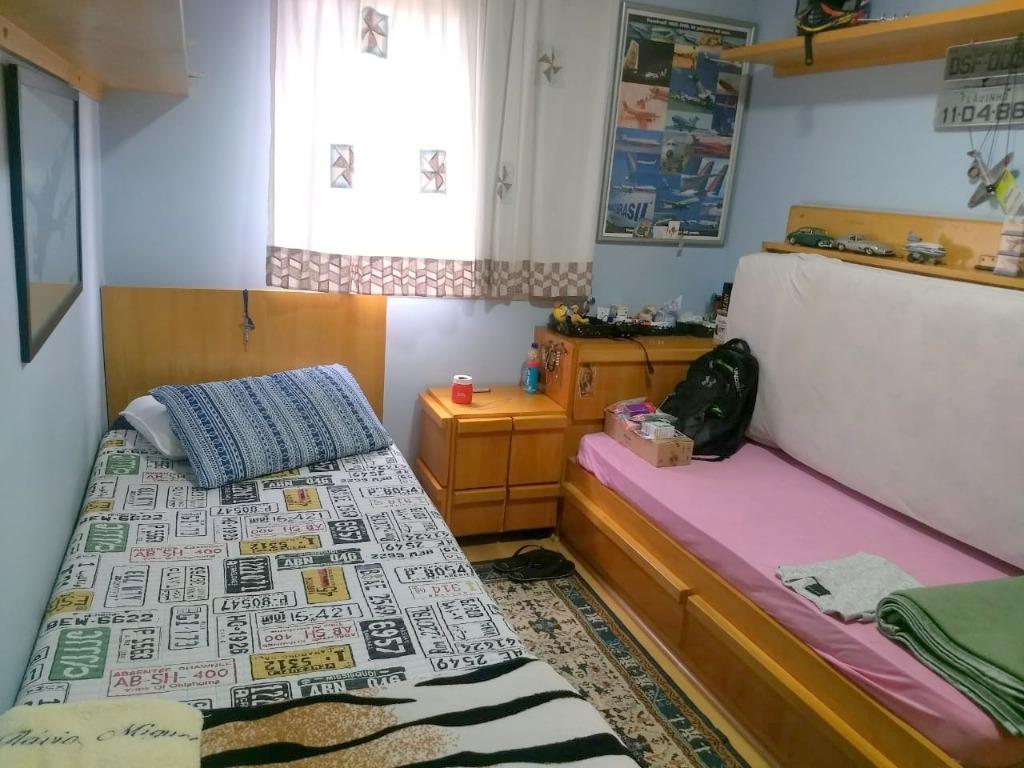 Apartamento à venda com 3 quartos, 150m² - Foto 8