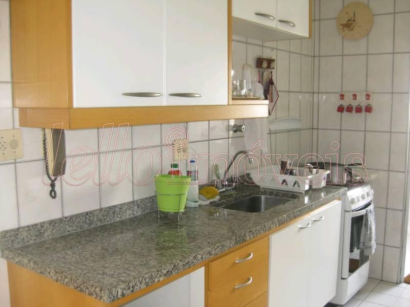 Apartamento para alugar com 3 quartos, 95m² - Foto 7