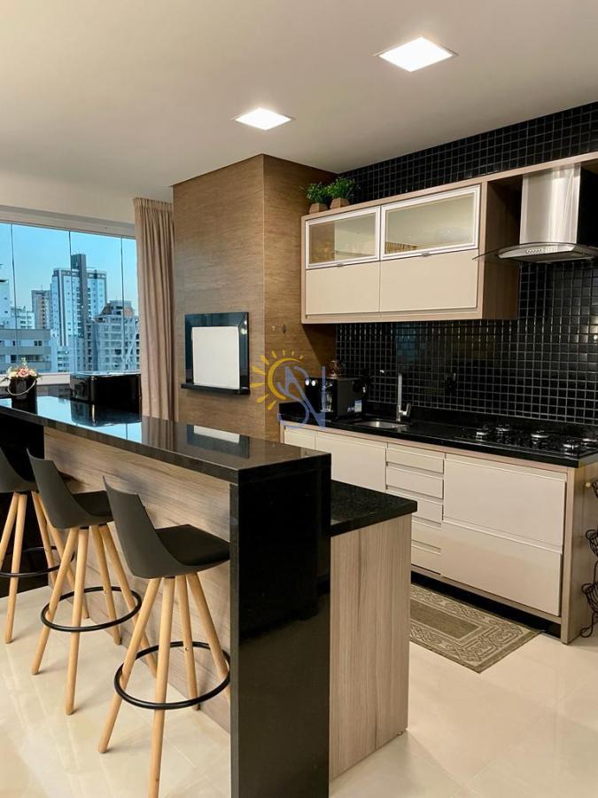 Apartamento à venda com 3 quartos, 127m² - Foto 8