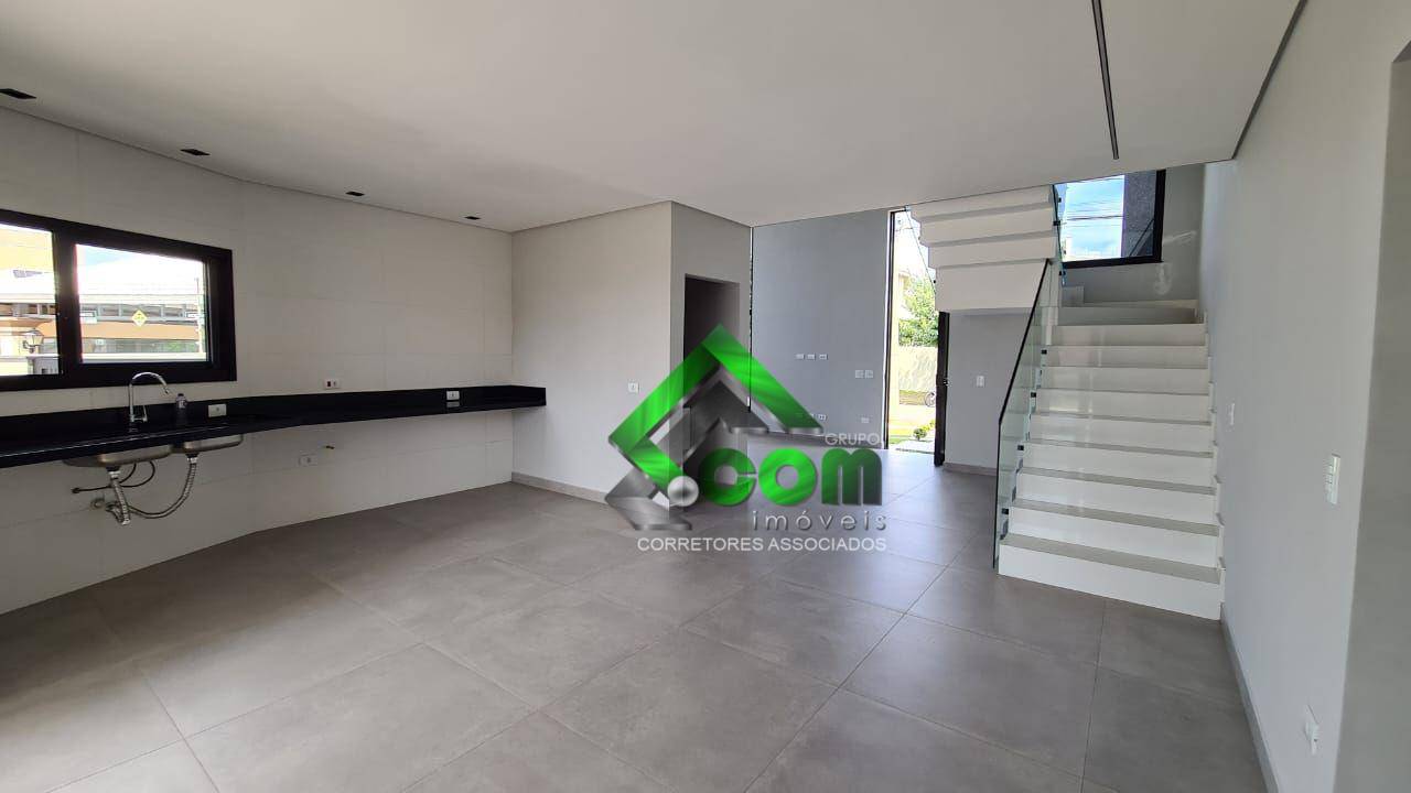 Casa à venda com 3 quartos, 216m² - Foto 17