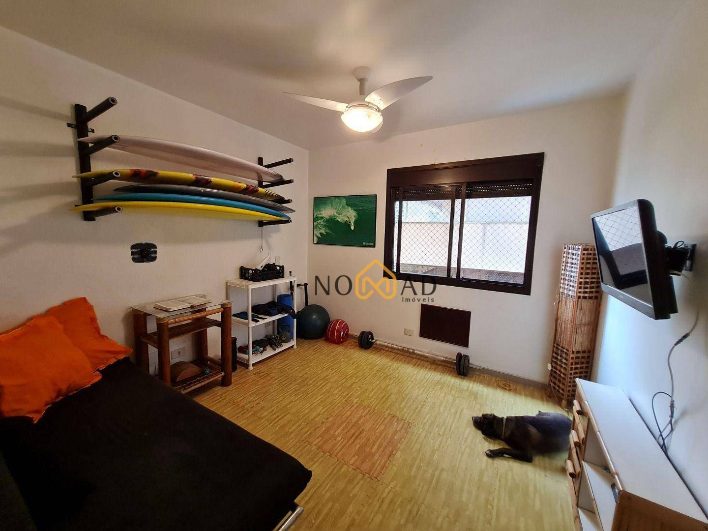 Apartamento à venda com 4 quartos, 198m² - Foto 17