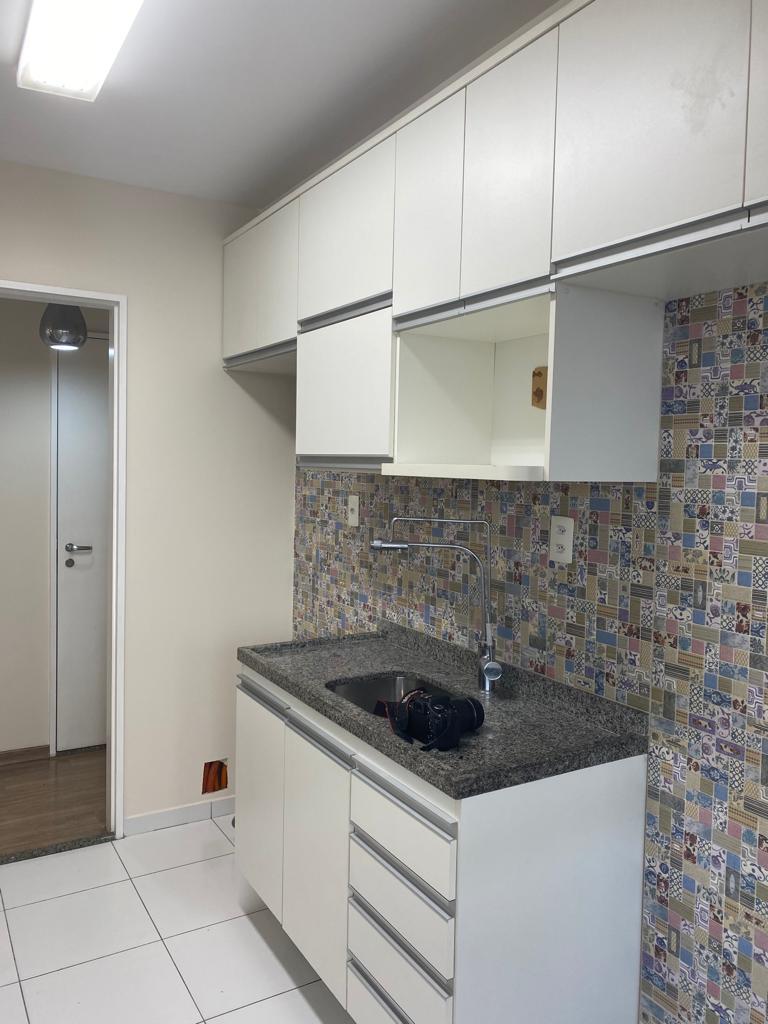 Apartamento à venda com 2 quartos, 60m² - Foto 5