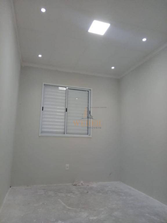 Apartamento à venda com 2 quartos, 50m² - Foto 12