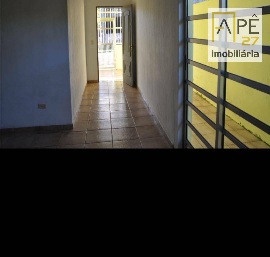 Casa à venda com 4 quartos, 145m² - Foto 9