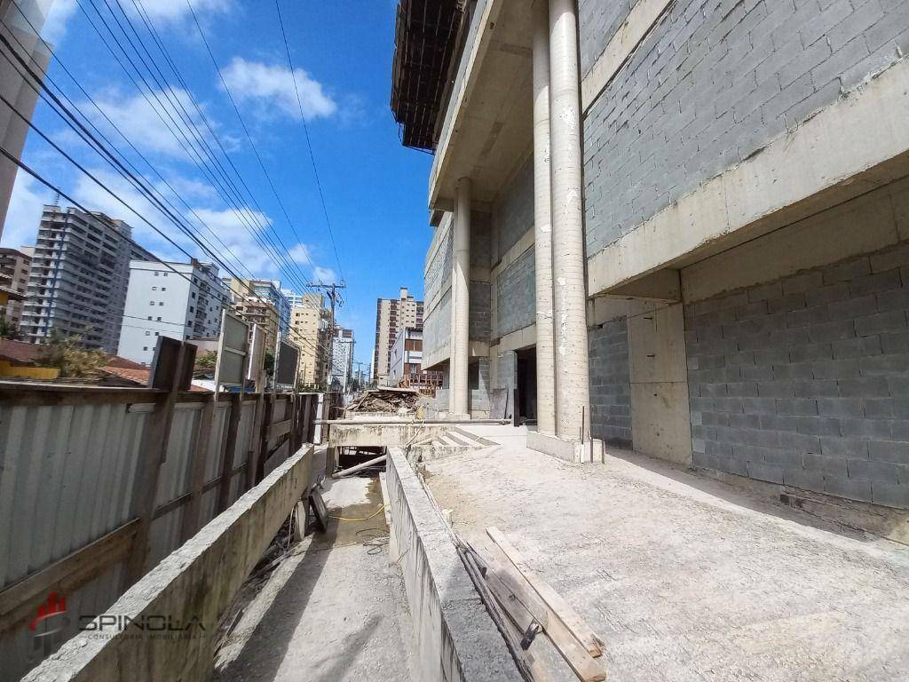 Apartamento à venda com 4 quartos, 182m² - Foto 14