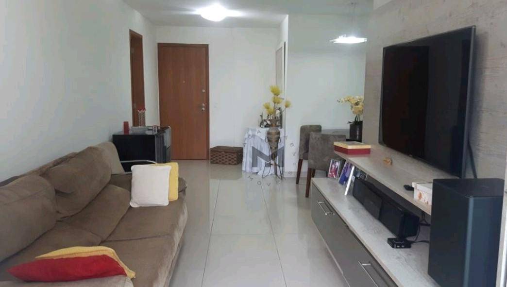 Apartamento à venda com 2 quartos, 87m² - Foto 1