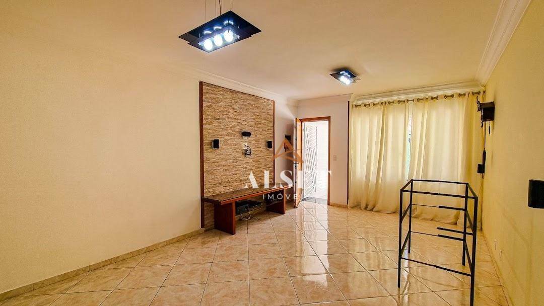 Sobrado à venda com 3 quartos, 137m² - Foto 4