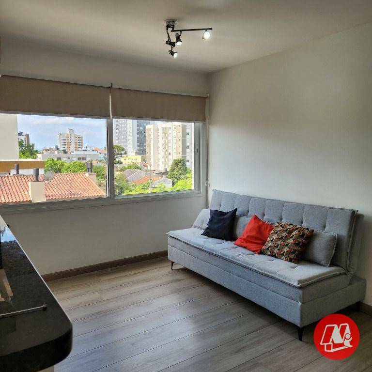 Apartamento à venda com 2 quartos, 61m² - Foto 1