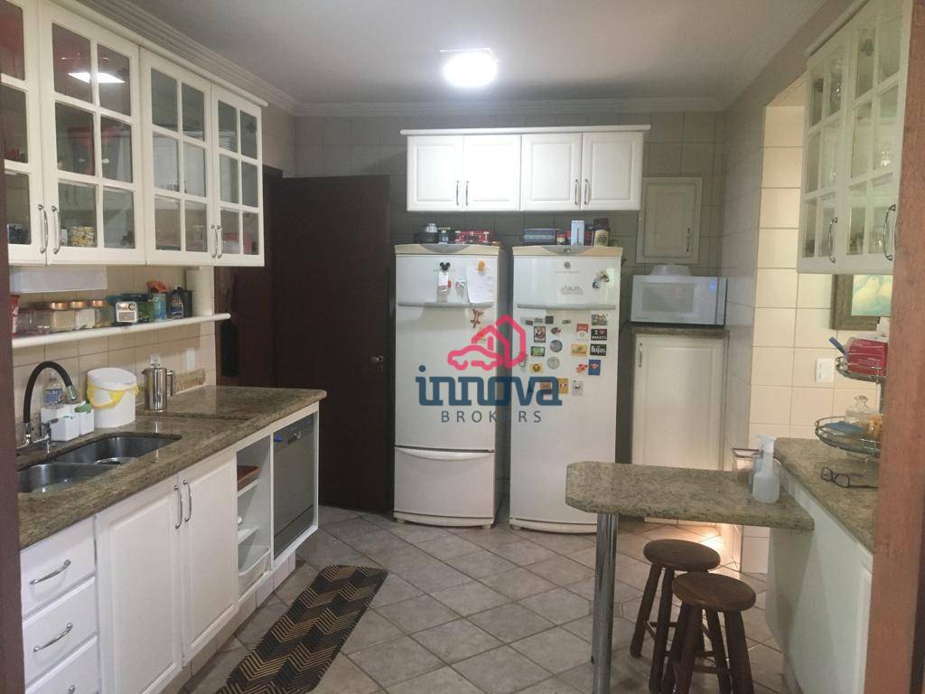 Sobrado à venda com 3 quartos, 600M2 - Foto 4