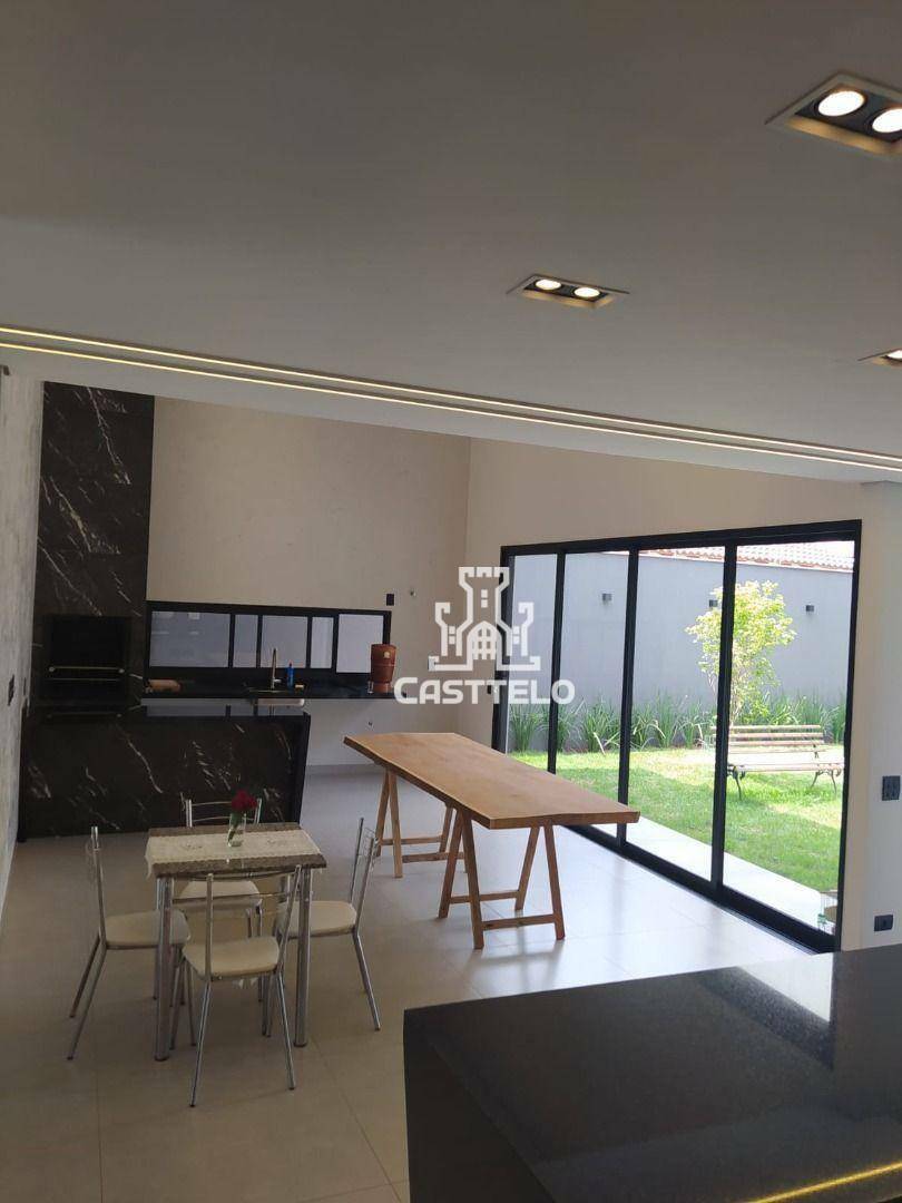 Casa à venda com 3 quartos, 186m² - Foto 8