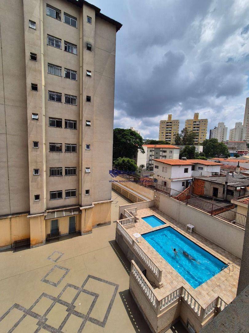 Apartamento para alugar com 2 quartos, 55m² - Foto 21