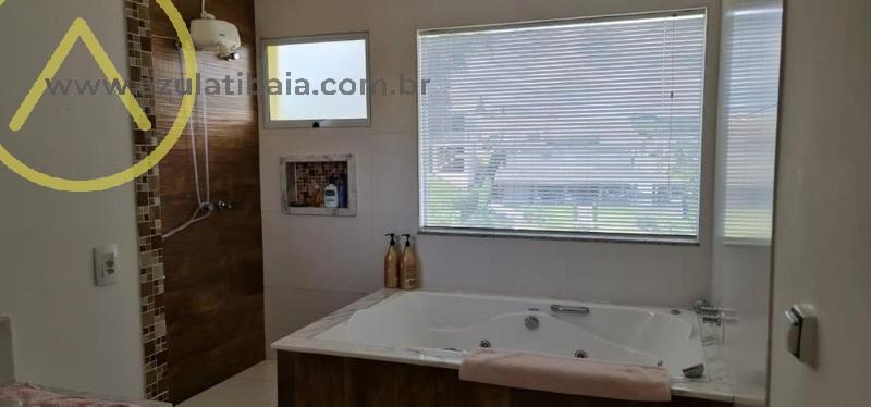 Casa à venda com 4 quartos, 306m² - Foto 9