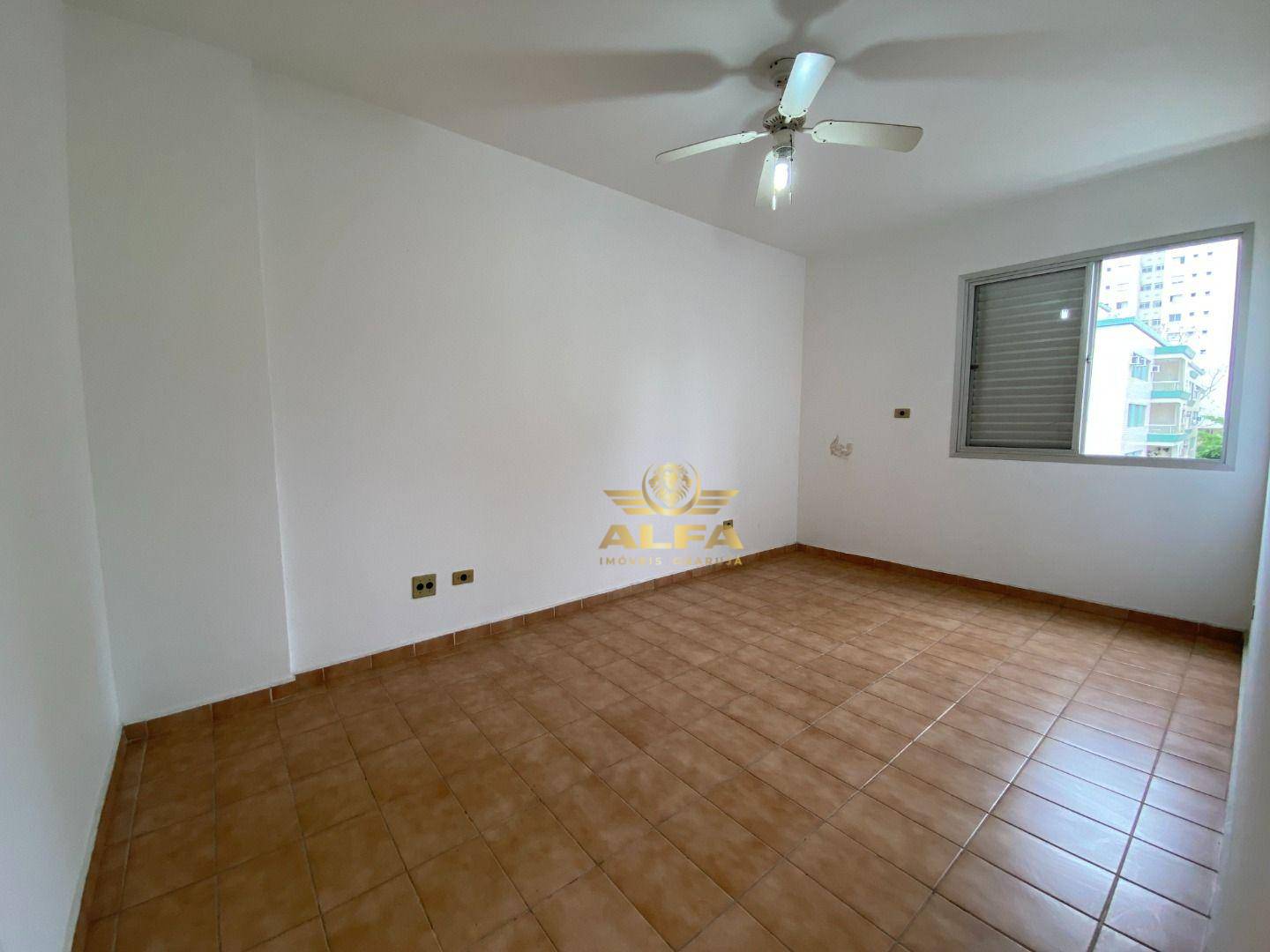 Apartamento à venda com 3 quartos, 130m² - Foto 12