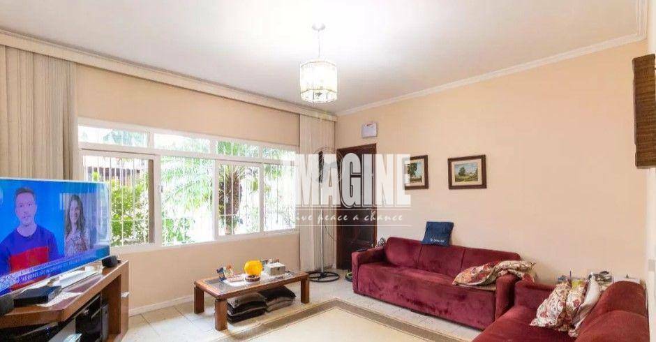 Casa à venda com 4 quartos, 150m² - Foto 5