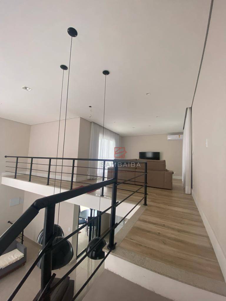 Casa à venda com 3 quartos, 253m² - Foto 5